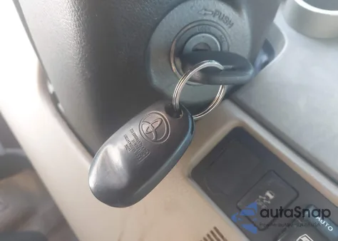 2008 Toyota Sequoia Sr5 5.7L V8 из США, поврежденный, VIN 5TDZY64A88S000701